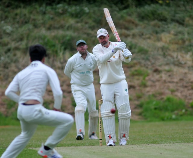 E Division West intrigue about both ends of the table