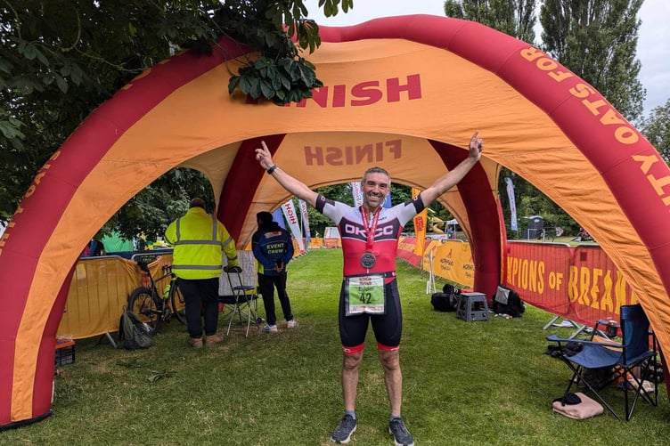 Eddie Kingdom completes Ellesmere long distance triathlon