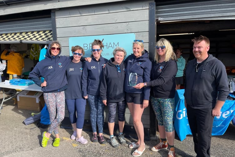 T&T Gig Club Women's Vet team