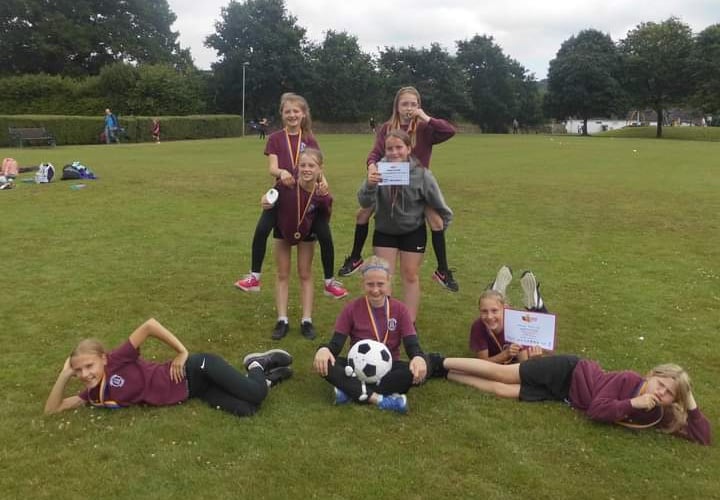 Horrabridge Primary girls are the best at cricket in Devon