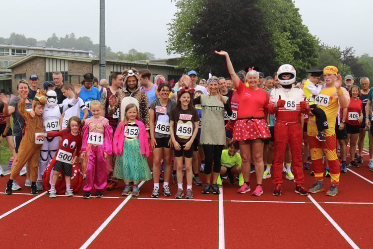 Tavy 5k fancy dress