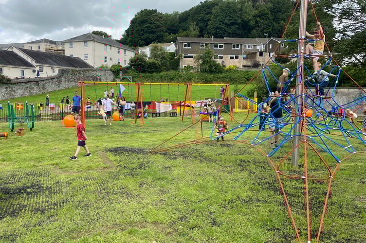 A completely new Bannawell Play Park opens to the joy of more than 100 children.