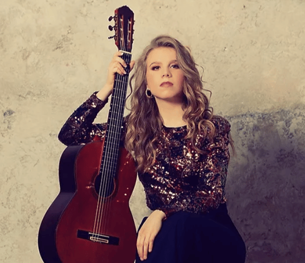 Guitarist heads Calstock Arts autumn line-up