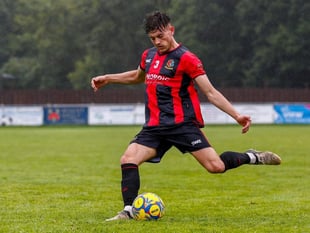 Season begins in defeat against promotion favourites