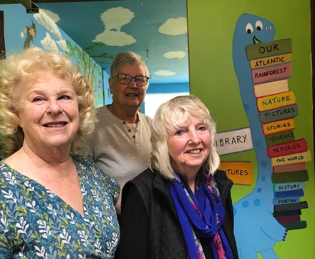 New school library has rainforest theme