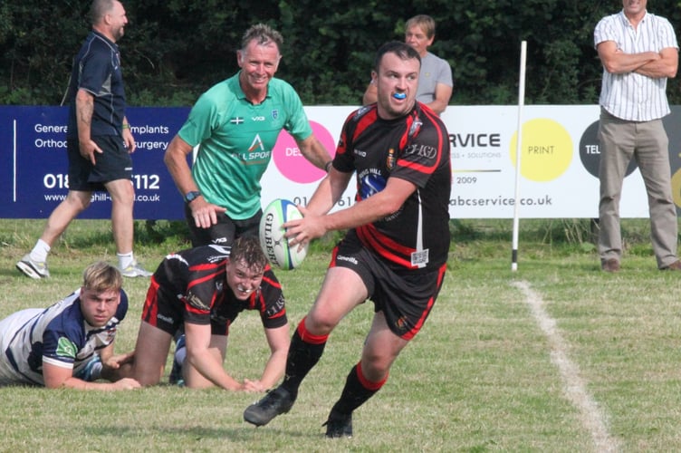 Chris Watts moving the ball wide
