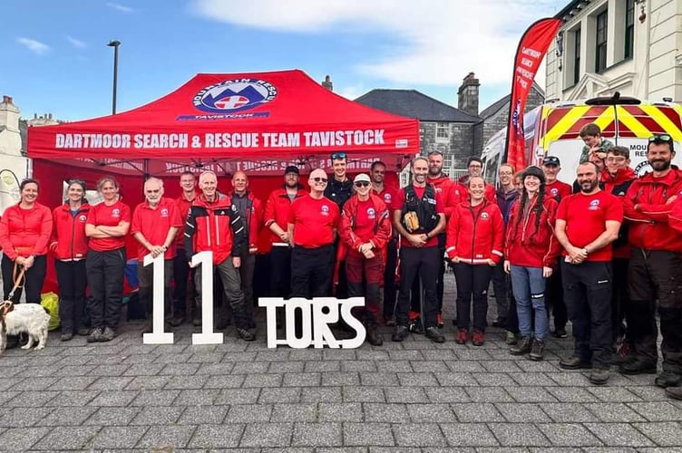 Dartmoor Search and Rescue Team supporting their fund raiser trek