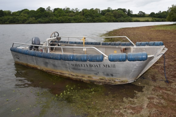 The Wheely Boot 123  which capsized leading to two people drowning was not safe to use, a safety report has concluded
