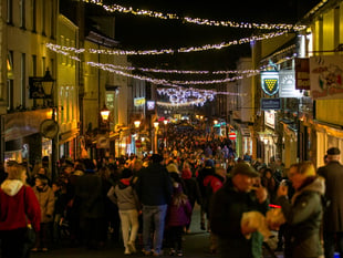 Tavistock 'shop local' campaign for Christmas