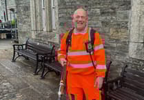 Gum-busting machine hits the streets