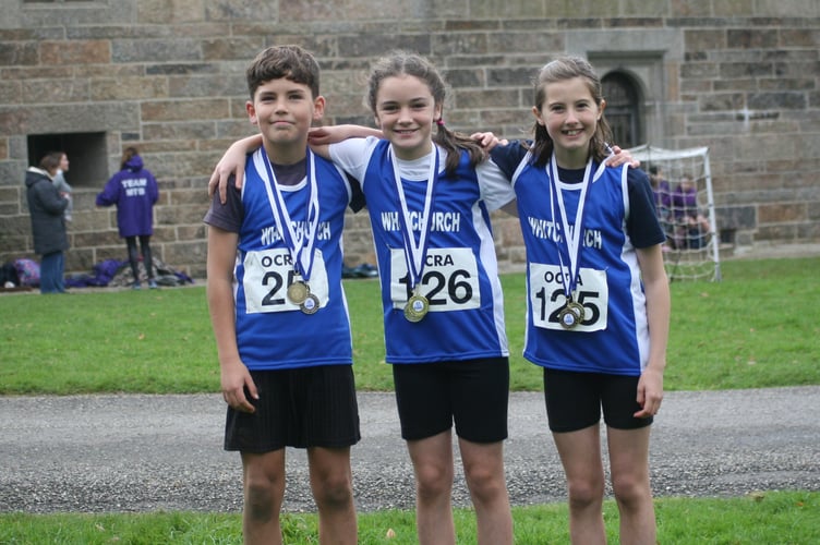 OCRA cross-country winners Whitchurch Primary at Castle Drogo