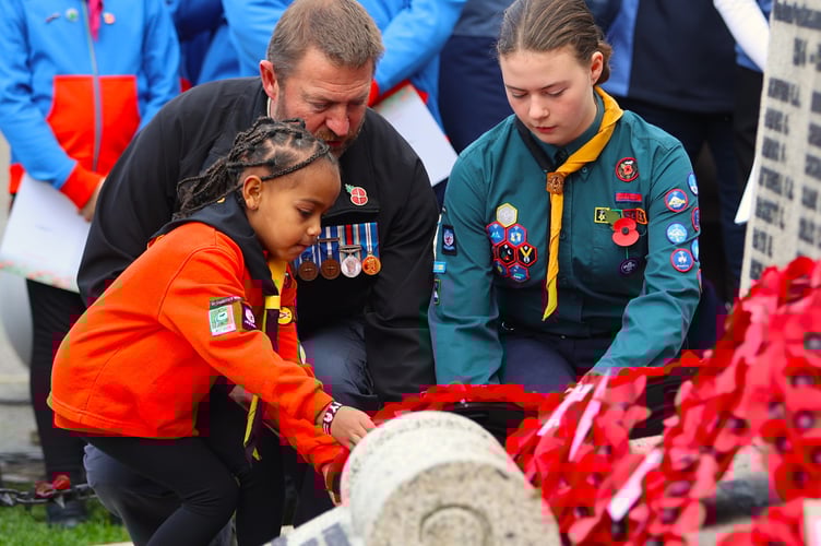 Scouts lay a wreath at Tavistock War Memorial Remembrance Sunday 