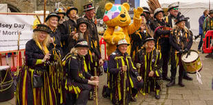 Two-hundred morris dancers unite for Children in Need