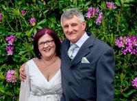 Nurse overcomes loss of legs to marry