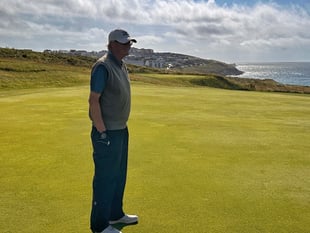 Devon duo releasing extensive golfing book