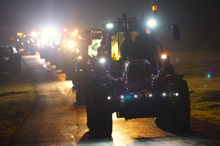 Tavistock tractor run drew the crowds on its tour of the town and villages. By Chris Cottrell.