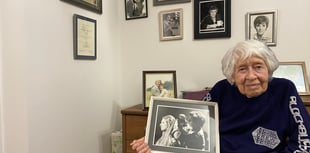 Make-up artist to the stars