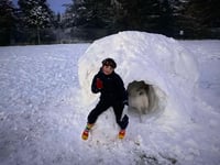 Princetown children build a play igloo
