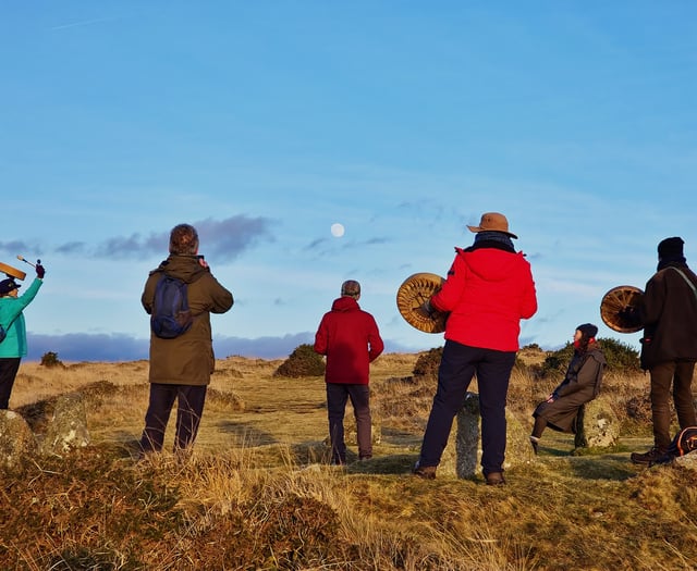 Ceremony marks lunar standstill