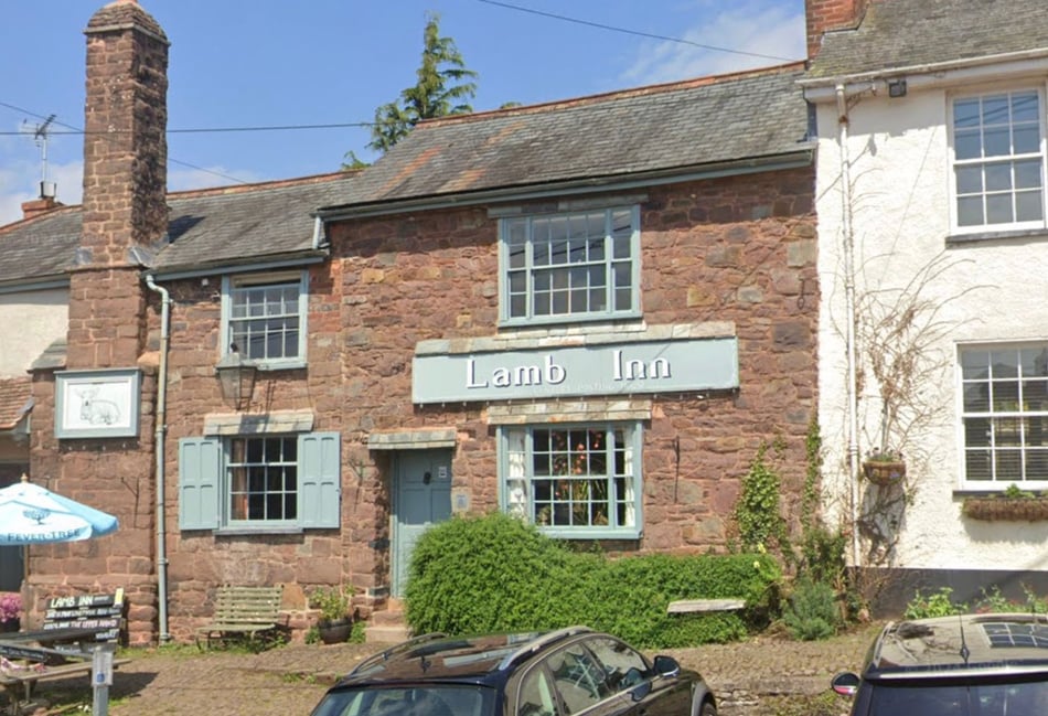 Plan to convert historic pub into homes thrown out