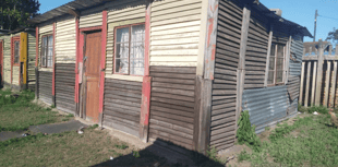 Okehampton Rotary help provide creche for poor South African children 