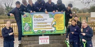Teens tidy play park