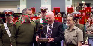 Marines ex-bandsman donates statue