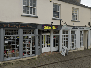 Beloved vintage clothing shop set to close