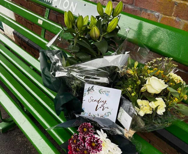 Tributes to men who lived on station platform