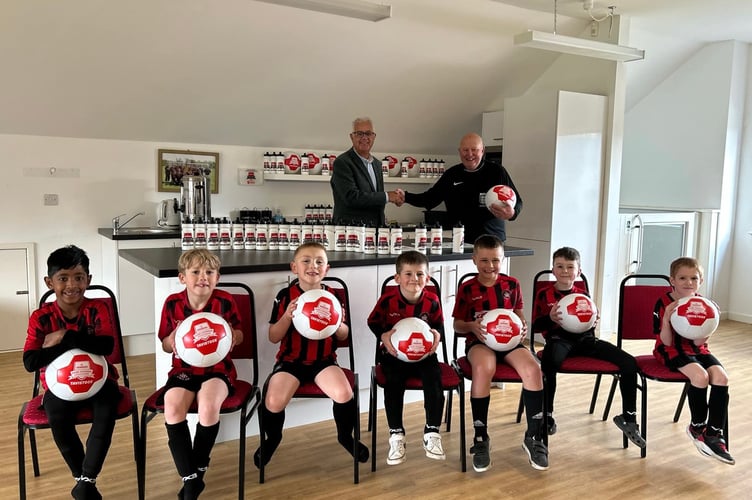Tavistock Community Football receive a fitted kitchen from a local supplier.