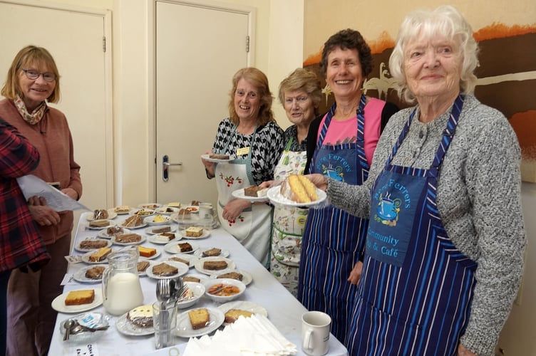 Serving teas  were Margaret Willmott, Phil Gallagher, Ruth Charlton and Joan Haycock