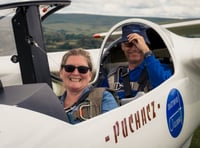 Women invited to take to the skies as gliding taster returns