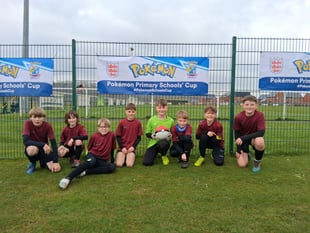 Horrabridge School footballers 