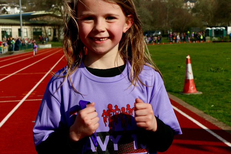 Eira Moyse (Horrabridge Primary) first girl in years 0-2 race of Tavistock Primary Schools Challenge.