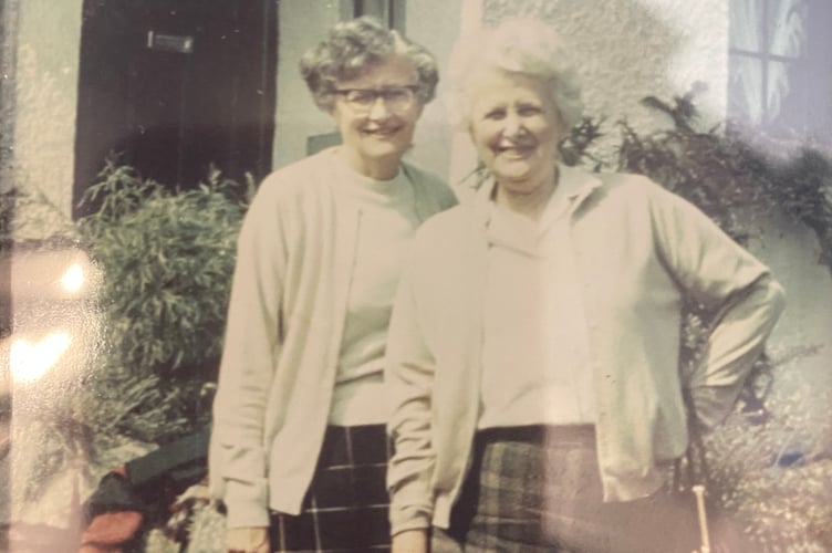 Eleanor Beaver (right) with sister Angela Smith, made her WWII evacuees feel like her family in Tavistock..