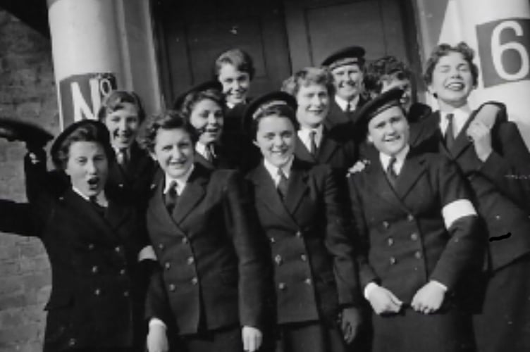 Mavis Connor with her Royal Navy colleagues. 