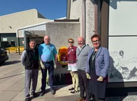  First public defibrillator installed in Tamar Valley scheme 