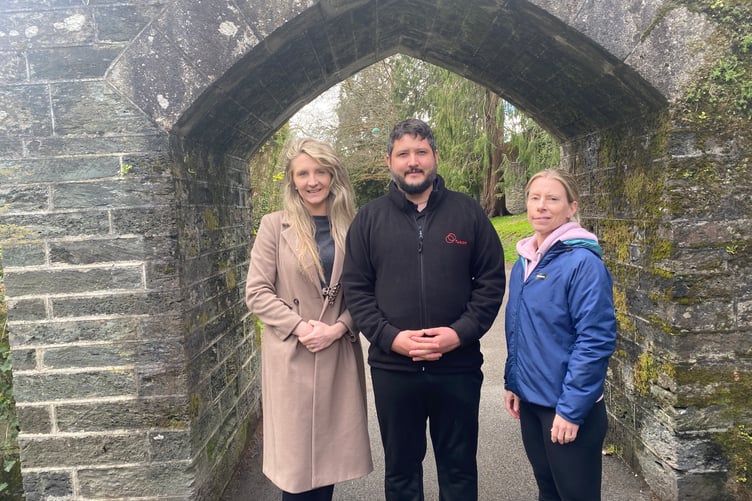 Junior Parkrun organisers plan to launch the first such event in Tavistock this year. Pictured Lauren Parker and Simon Greensmill)  and (of Meadowlands leisure centre) and Hannah Worth.
