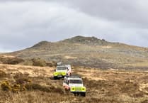 Dartmoor rescuers help walkers