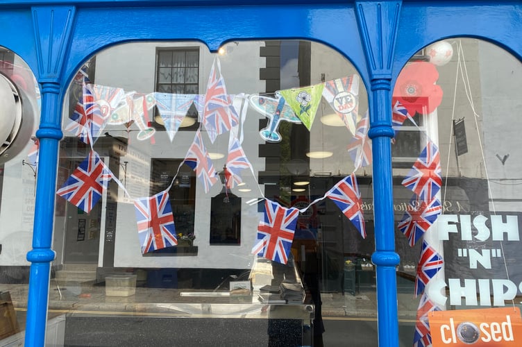 A Tavistock chip shop is getting ready to feed the revellers who will be enjoying the town's VE Day 80 celebrations. 