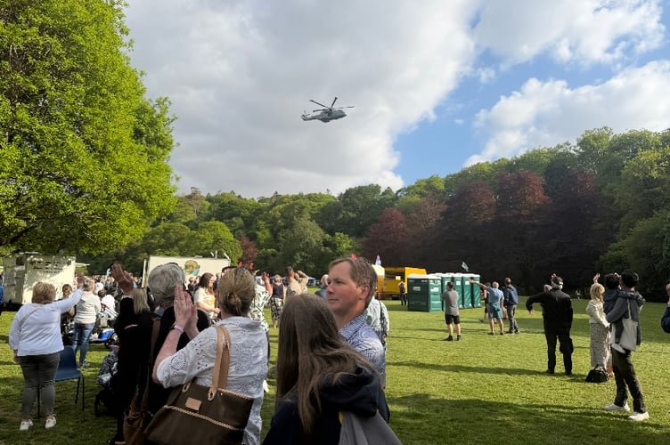Exciting scenes as a helicopter flies past.