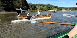 Cotehele Quay Gig Club joins flotilla to welcome explorer on Tamar