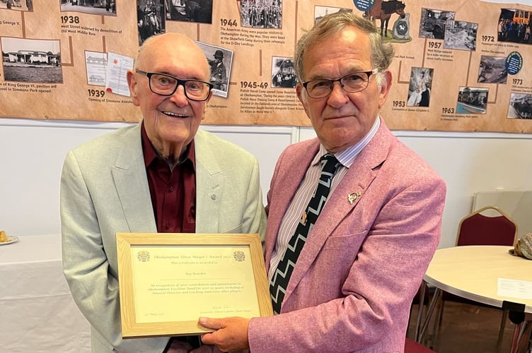 Reg Beardon and Cllr Fisher.