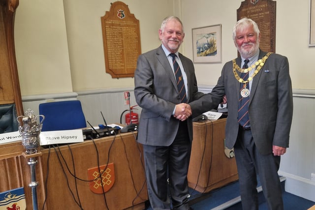 New town mayor is ex-naval officer 
