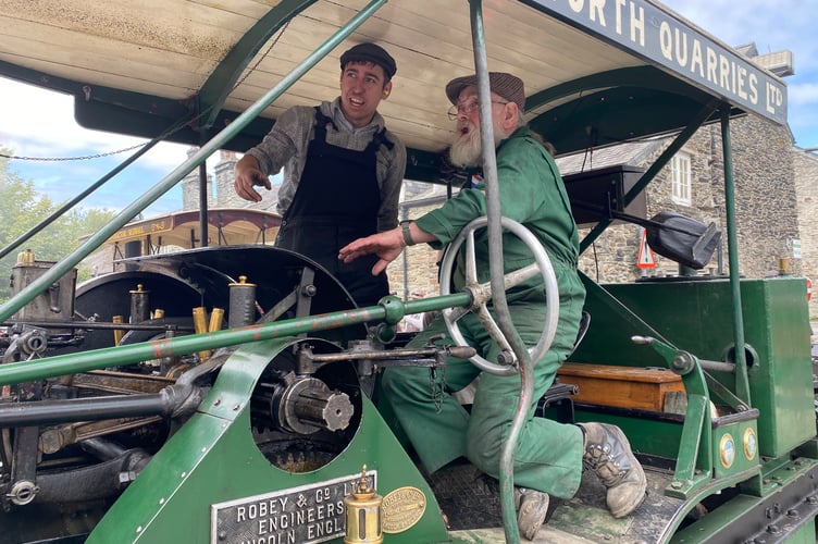 Tavistock Steam Fair manoeuvring.