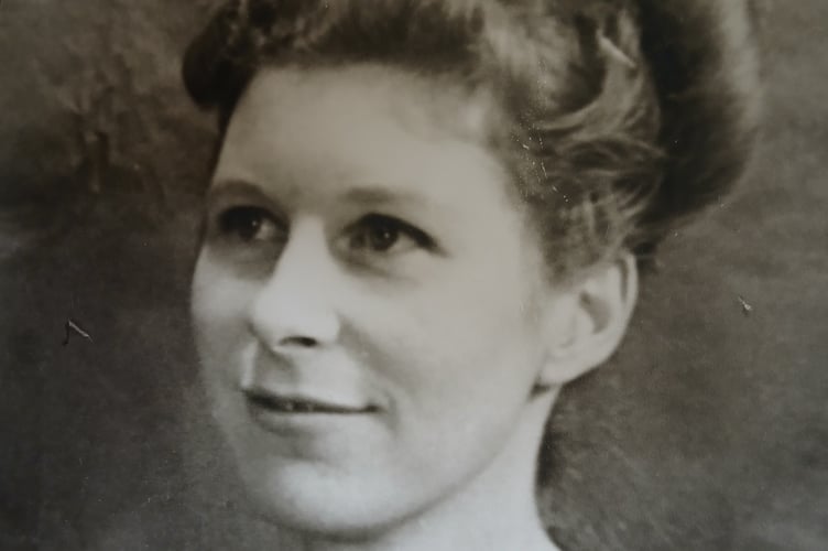 Mary Thompson as a young woman.