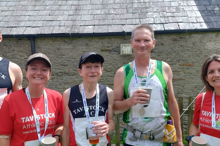 The Buckland Bounder TAC racers enjoying their free, post-run pint