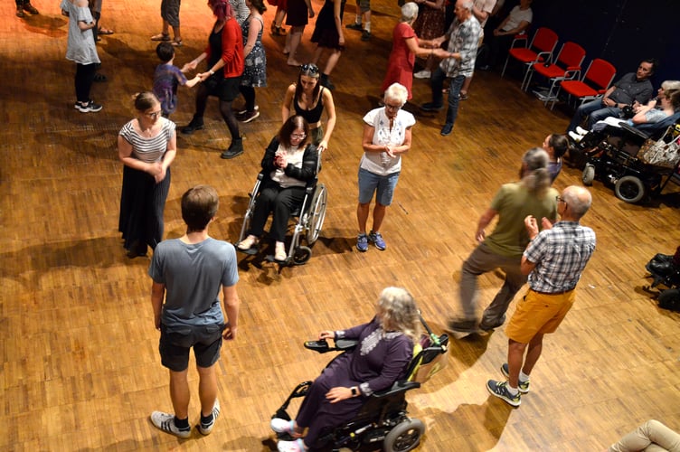 Join in an inclusive ceilidh with Wren Music.