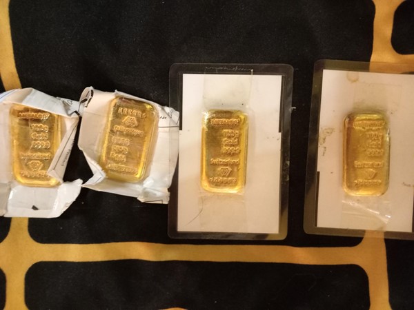 Some of the gold bars that were stolen.