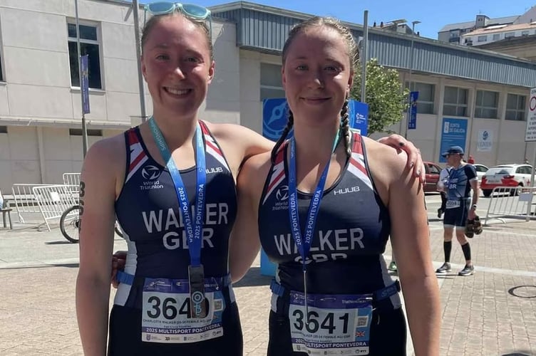 Hannah and Charlotte Worth in excellent form for European aquathlon championship.
